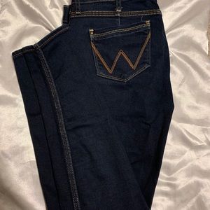 WRANGLER DARK WASH SKINNY JEANS ( WOMENS 29 )
